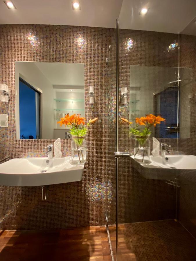 Aravel Suites ヴロツワフ エクステリア 写真